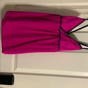 Lululemon pink top size 8
